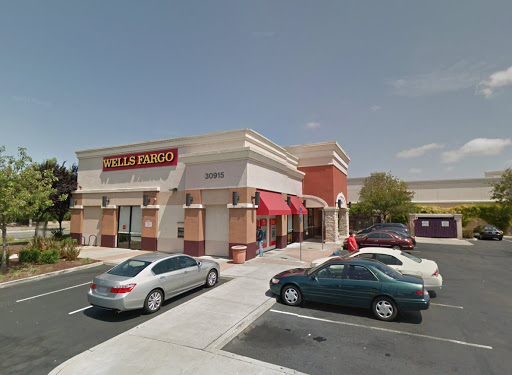 Wells Fargo Bank, 30915 Courthouse Dr, Union City, CA 94587, Bank