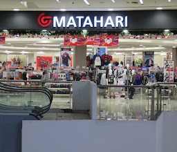 Toko Matahari photo