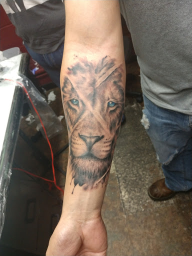 Tattoo Shop «Big Buddha Tattoo Studio», reviews and photos, 1913 19th St, Lubbock, TX 79401, USA