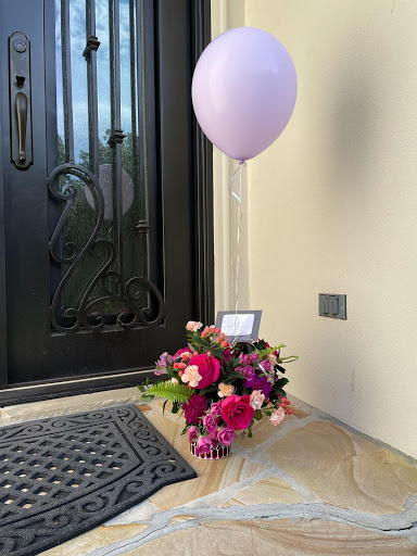 Florist «Rogers Florist», reviews and photos, 221 S Main St, Alpharetta, GA 30004, USA