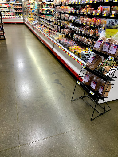 Grocery Store «Crossroads IGA», reviews and photos, 14010 Shelbyville Rd, Louisville, KY 40245, USA