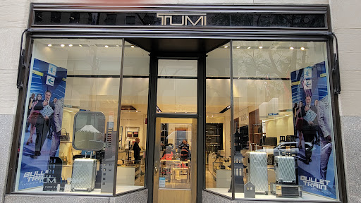 TUMI Store - Rockefeller Center