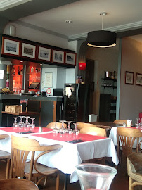 Atmosphère du Restaurant Le Café de Paris à Honfleur - n°20