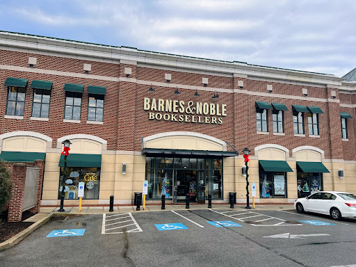 Barnes & Noble, 301 Main St, Exton, PA 19341, USA, 
