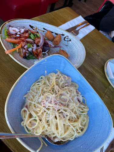 Comments and reviews of La Pasta