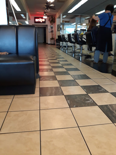 Beauty Salon «Snips For Beauty», reviews and photos, 6136 Rose Hill Dr, Alexandria, VA 22310, USA