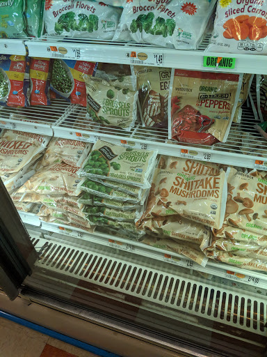 Grocery Store «Market Basket», reviews and photos, 167 S Broadway, Salem, NH 03079, USA