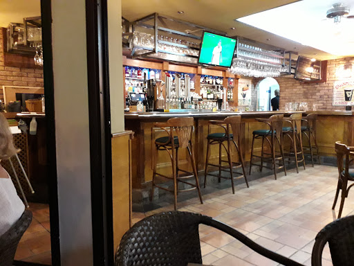 Mcguire's Irish Bar
