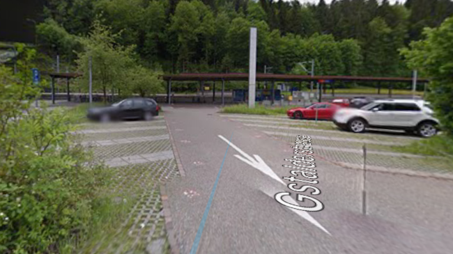 Rezensionen über Parkplatz Bahnhof Aathal in Uster - Parkhaus