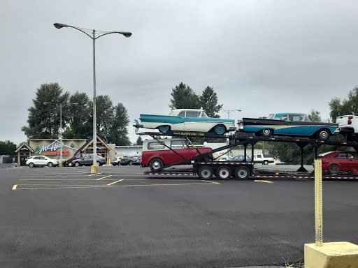 Bowling Alley «Mt Hood Lanes», reviews and photos, 2311 E Powell Blvd, Gresham, OR 97080, USA