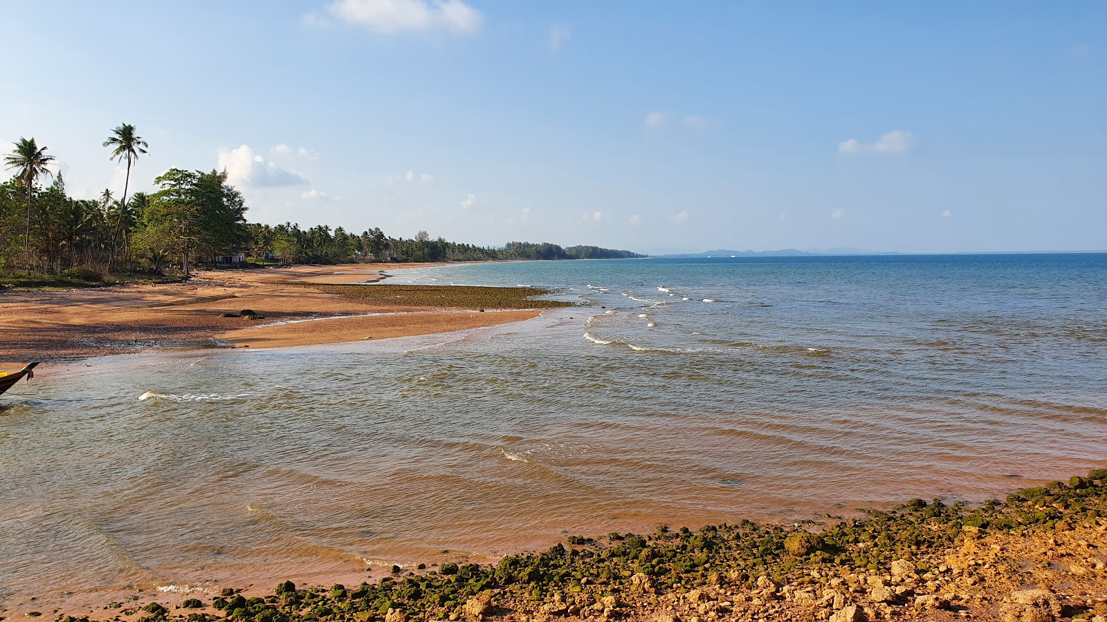 Sananwan Beach'in fotoğrafı çok temiz temizlik seviyesi ile