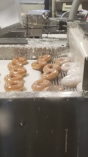 Bakery «Krispy Kreme Doughnuts», reviews and photos, 504 E Meighan Blvd, Gadsden, AL 35903, USA
