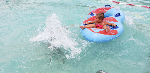 Public Swimming Pool «Water Works Family Aquatic Center», reviews and photos, 2025 Munroe Falls Ave, Cuyahoga Falls, OH 44221, USA