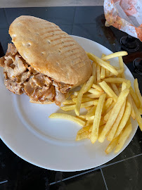 Plats et boissons du Restaurant halal Ō kebab burger à Bessières - n°1