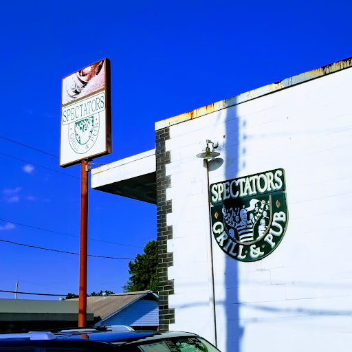 Bar & Grill «Spectators Grill & Pub», reviews and photos, 1012 W 34th St, North Little Rock, AR 72118, USA