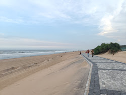 Foto di Sonpur Beach con dritto e lungo