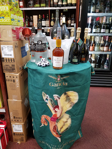 Wine Store «Absolute Wine & Spirits Corporation», reviews and photos, 3413 30th Ave, Astoria, NY 11103, USA