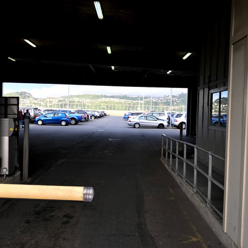 [P] Wellington Airport Long-Term Car Park