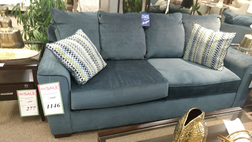 Furniture Store «Value City Furniture», reviews and photos, 45 6th St, East Brunswick, NJ 08816, USA