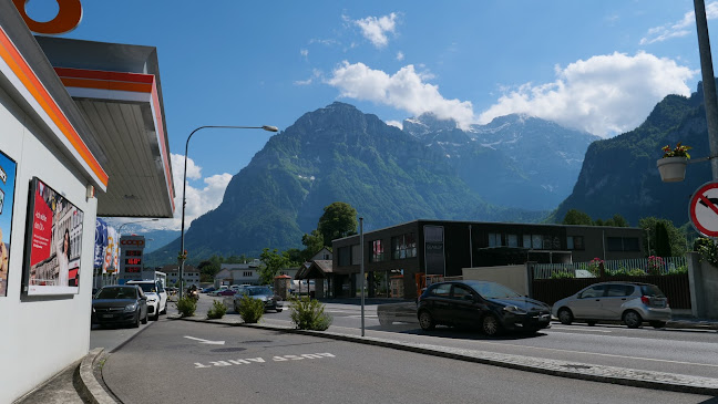Rezensionen über Coop Pronto Shop mit Tankstelle Netstal in Glarus Nord - Tankstelle