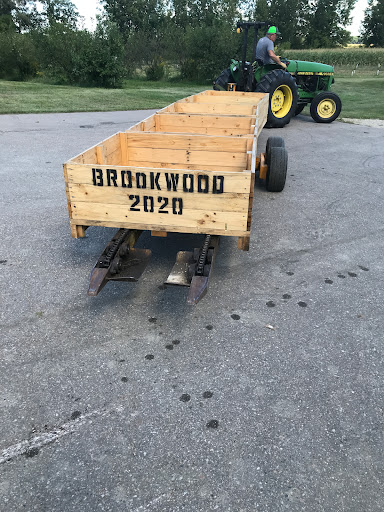 Produce Market «Brookwood Fruit Farm», reviews and photos, 7845 Bordman Rd, Almont, MI 48003, USA