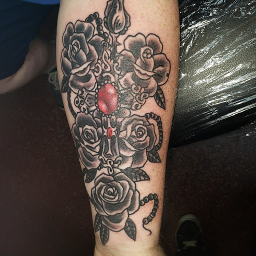 Tattoo Shop «Jinx Proof Tattoo Emporium», reviews and photos, 735 W Walnut St, Johnson City, TN 37604, USA