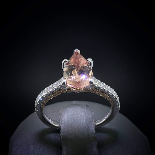 Jewelry Store «Trinity Jewelers», reviews and photos, 647 Mt Nebo Rd, Pittsburgh, PA 15237, USA