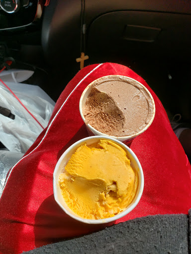 Ice Cream Shop «Purple Door Ice Cream», reviews and photos, 205 S 2nd St, Milwaukee, WI 53204, USA