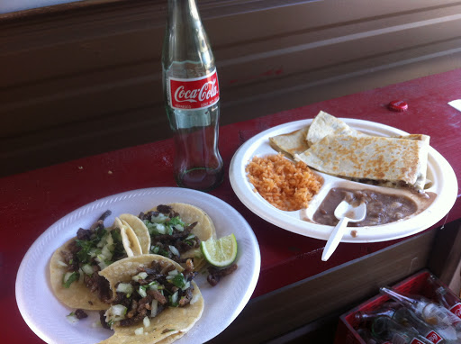 Animal Feed Store «Wilco Farm Store», reviews and photos, 734 McClaine St, Silverton, OR 97381, USA