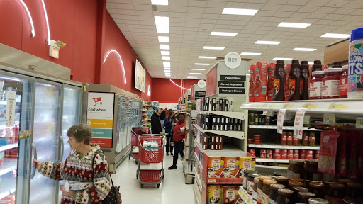 Department Store «Target», reviews and photos, 1050 Brandywine Pkwy, Wilmington, DE 19803, USA