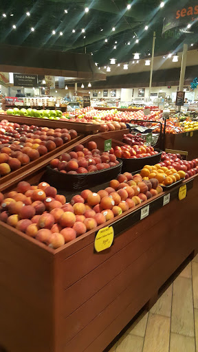 Grocery Store «The Fresh Market», reviews and photos, 3712 Lawndale Dr, Greensboro, NC 27455, USA