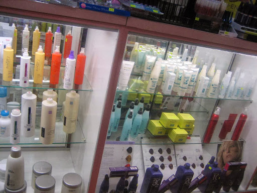 Beauty Supply Store «EXCLUSIVE BEAUTY SUPPLY CORP.», reviews and photos, 714 Broadway, Brooklyn, NY 11206, USA
