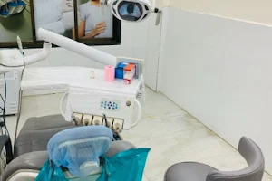 Sabka dentist - Nerul (East) image