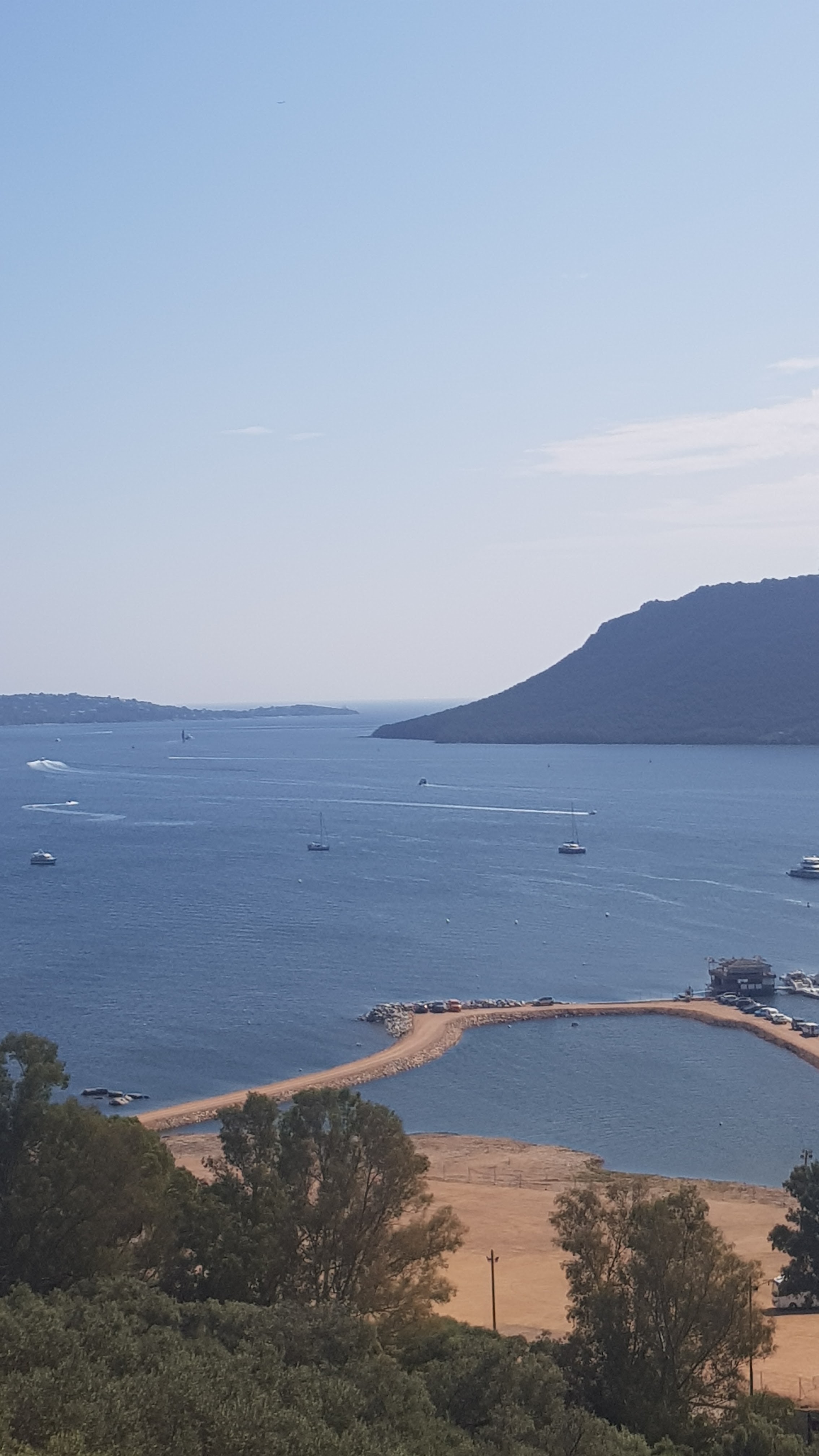 Photo n° 6 de l'avis de Marie-Eolya.o fait le 07/08/2023 à 04:55