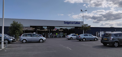 Super U et Drive à Savigné-sur-Lathan