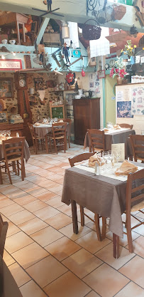 Atmosphère du Restaurant Le Grenier à Popote à Craon - n°6