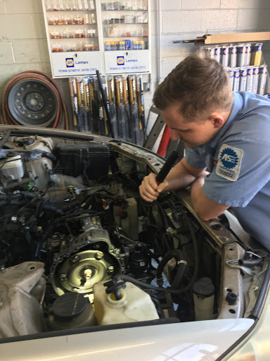 Auto Repair Shop «AutoStream Car Care Center», reviews and photos, 2859 Smith Ave, Baltimore, MD 21209, USA