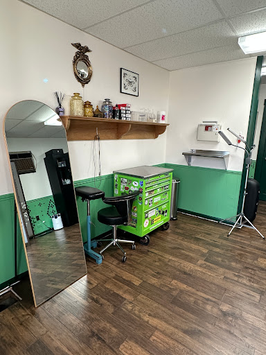 Explore half sleeve tattoo ideas for guys, creative tattoo ideas in Bethel, available at 1111 Studio