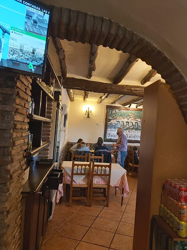 Pizzeria Roma Lo De Anita - Plaza Buenavista, 3, 29566 Casarabonela, Málaga