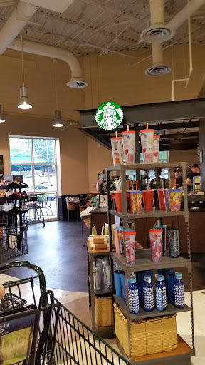 Grocery Store «Harris Teeter», reviews and photos, 2080 Kildaire Farm Rd, Cary, NC 27511, USA