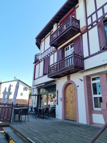 Boutique Biu Biu à Saint-Jean-Pied-de-Port