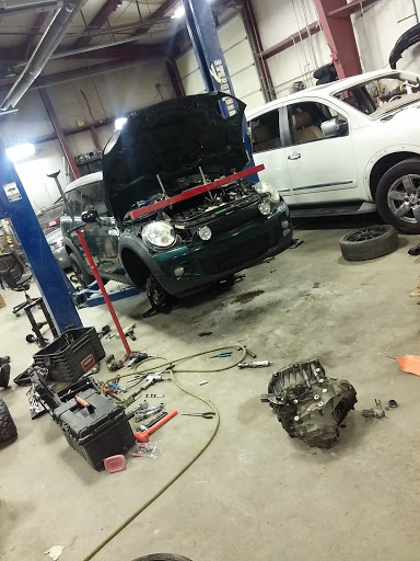 Auto Body Shop «Three G Body & Paint», reviews and photos, 8136 W Brandon Dr, Littleton, CO 80125, USA