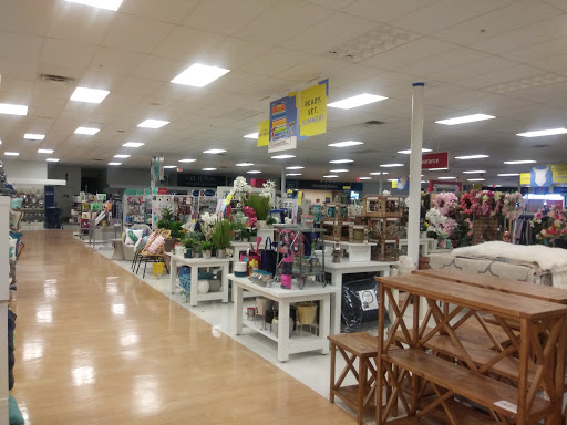 Department Store «Marshalls», reviews and photos, 2100 Dixwell Ave, Hamden, CT 06514, USA