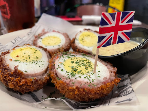 Pub «Mad Dogs British Pub Riverwalk», reviews and photos, 123 Losoya St #19, San Antonio, TX 78205, USA