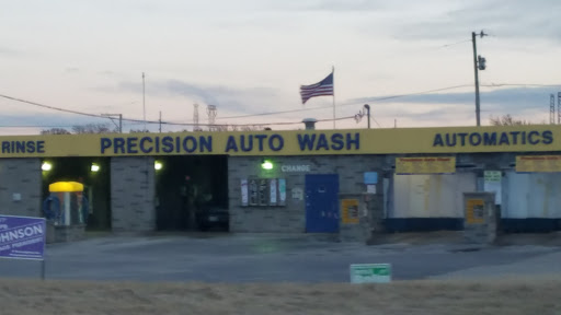 Precision Auto Wash en Machesney Park