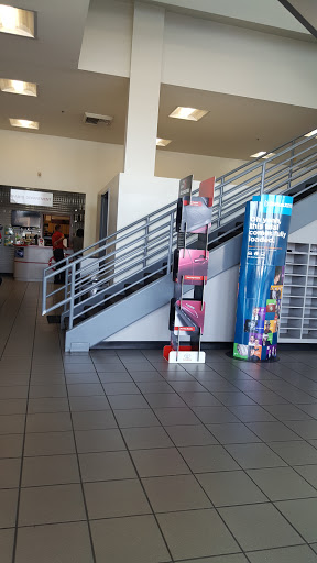 Toyota Dealer «AutoNation Toyota Buena Park», reviews and photos, 6400 Beach Blvd, Buena Park, CA 90621, USA