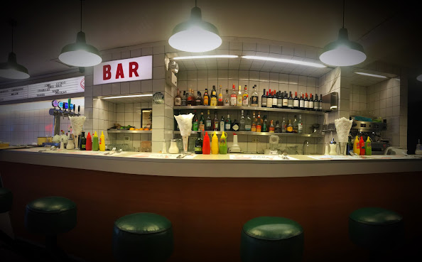 Las Cabras - Fuente de Soda by null