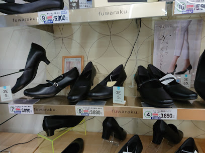 東京靴流通センター 茨城町店