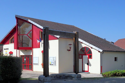 Mairie à Équevillon