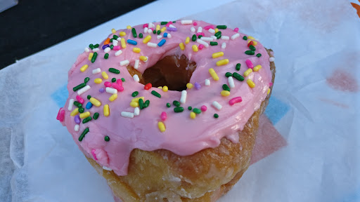 Donut Shop «Country Style Donuts», reviews and photos, 4300 Williamsburg Rd, Richmond, VA 23231, USA